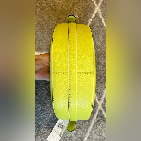 ♠️ Kate Spade ♠️ Madison Saffiano Leather Crescent Shoulder Bag - Picture 5 of 8